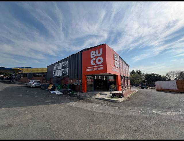 714M² WAREHOUSE TO LET IN STRIJDOMPARK